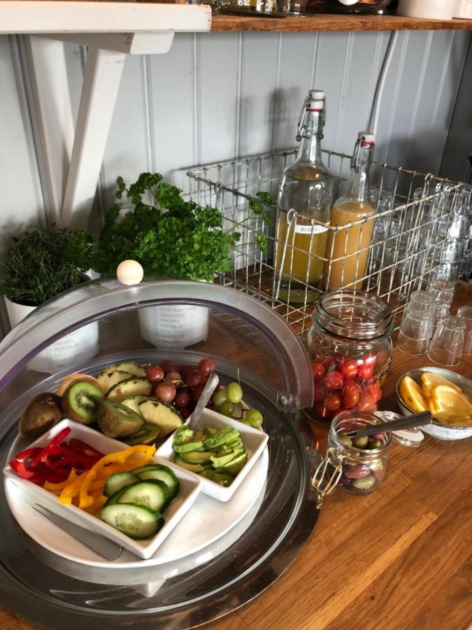 Glimminge Bed & Breakfast Simrishamn Bagian luar foto